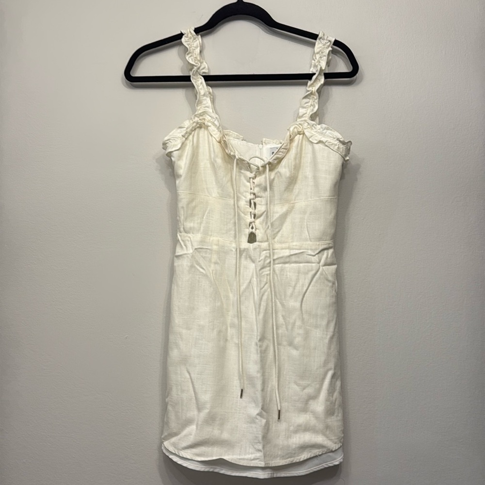 Finders keepers white sun dress size Xs